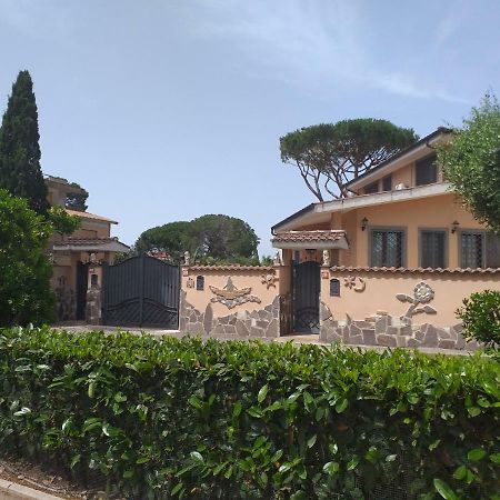 Villa Vittorio Infernetto Εξωτερικό φωτογραφία