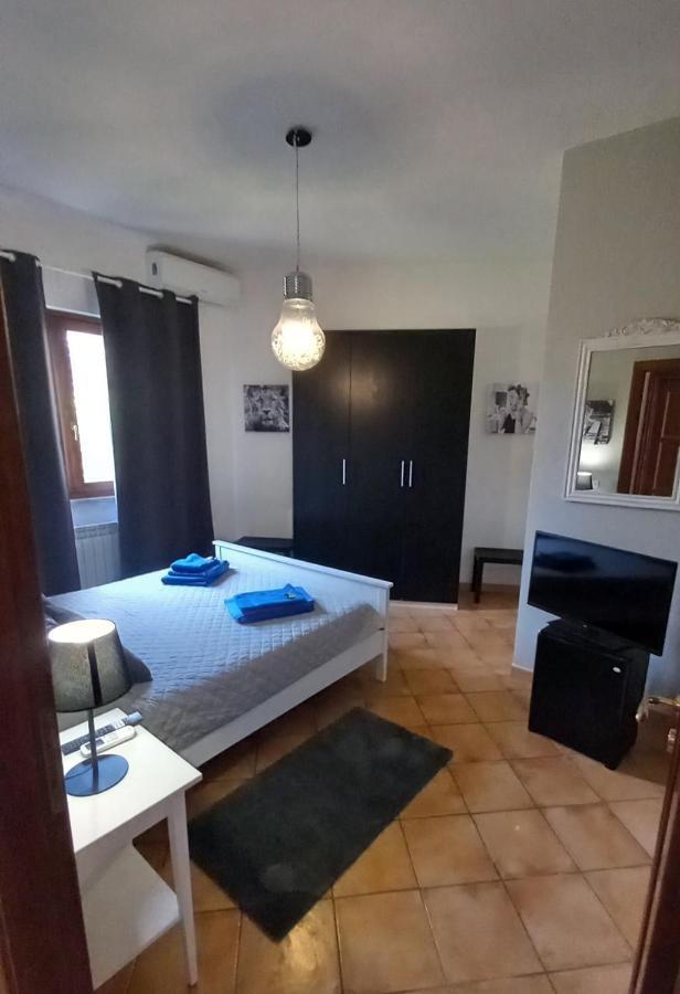 Villa Vittorio Infernetto Εξωτερικό φωτογραφία